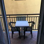 Casa Tiziana 2 Camere, Sala, Cucina, Terrazzo شقة