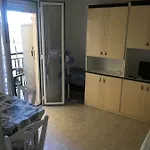 Casa Tiziana 2 Camere, Sala, Cucina, Terrazzo * Ventimiglia